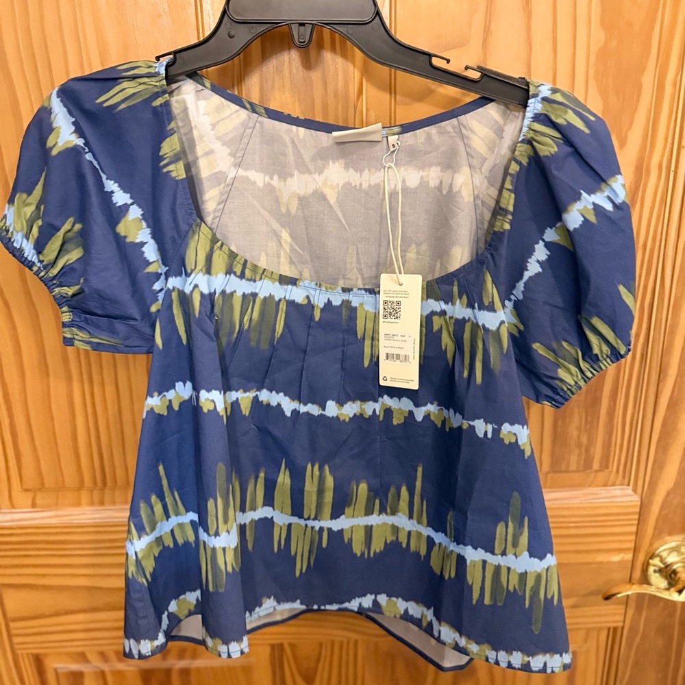 Richer Poorer Tie-Dye Crop Top in Blue and Olive